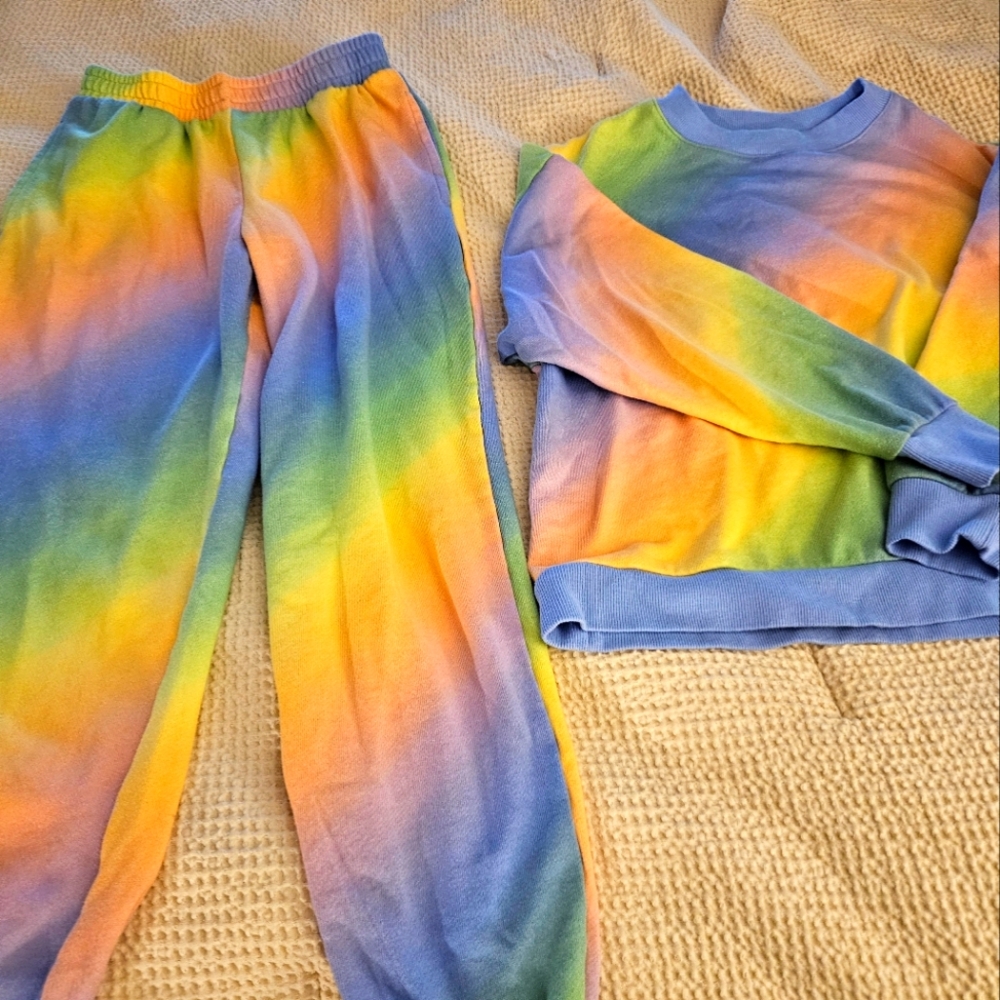 Sweat suit rainbow coloring two piece